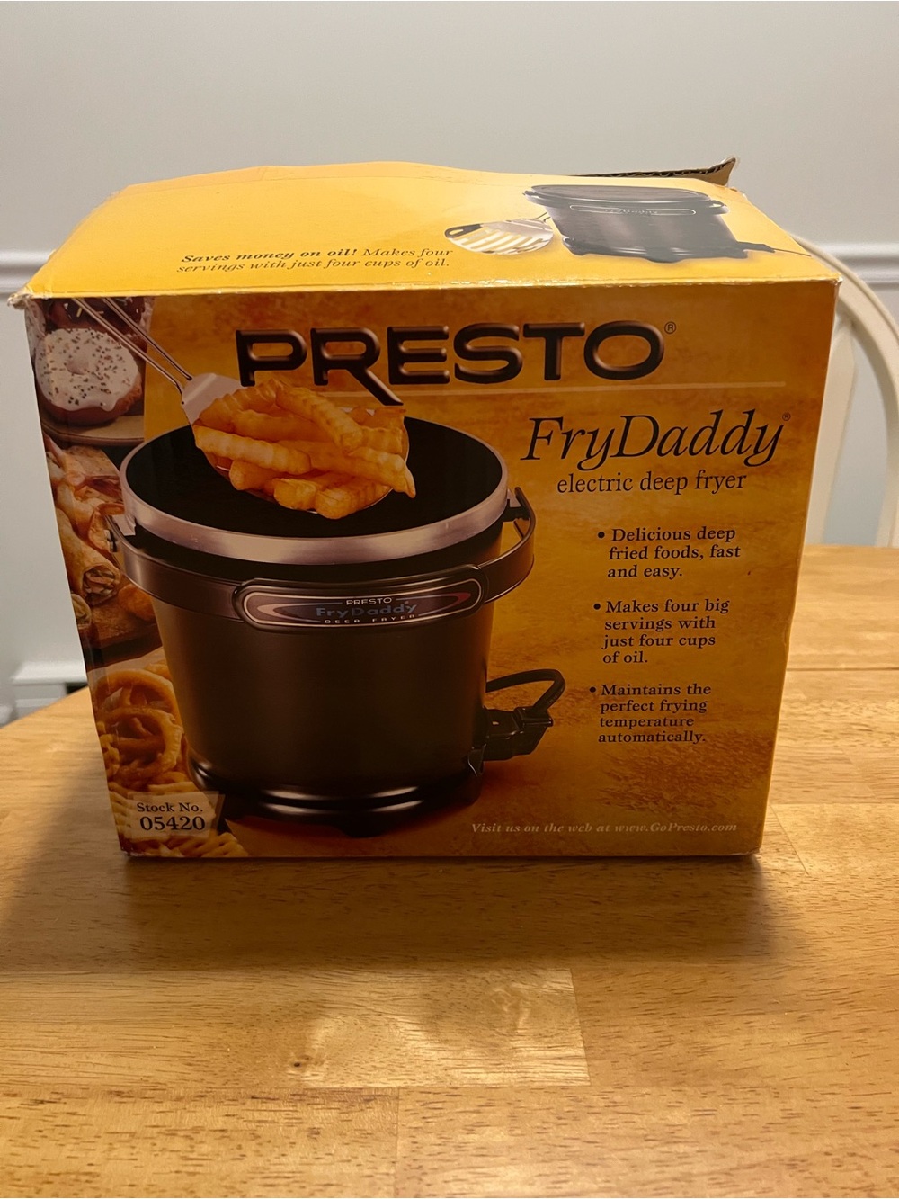 Presto FryDaddy Electric Deep Fryer 5420 - Black, New